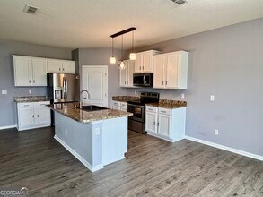 215 Brooklet Cir in St. Marys, GA - Building Photo - Building Photo