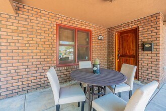 630 E 1st St in Tucson, AZ - Foto de edificio - Building Photo