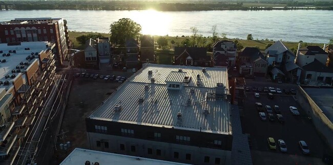 RiverLofts @ 460 Tennessee in Memphis, TN - Building Photo - Building Photo