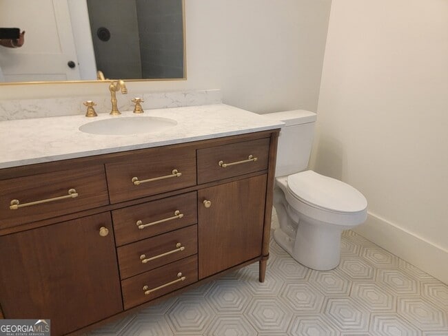 property at 1160 Mayland Cir SW