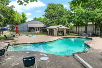 Spring Valley in Euless, TX - Building Photo - Building Photo
