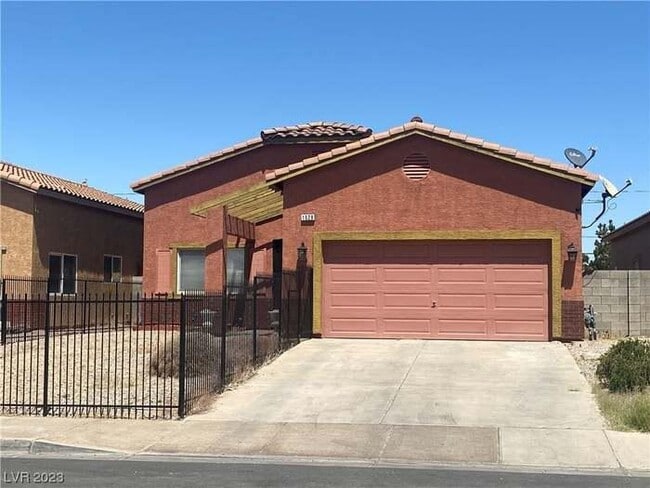 property at 1628 Palm St