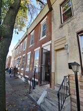 1826 E Clementine St in Philadelphia, PA - Building Photo - Building Photo
