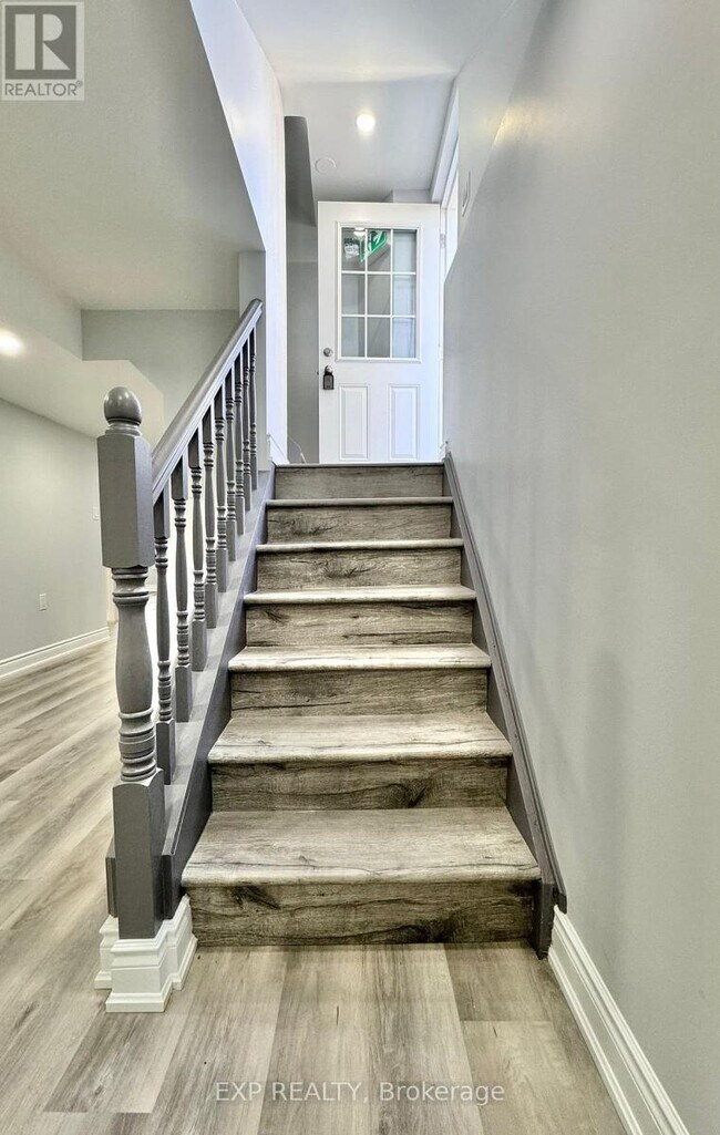 property at 1 Oaklea Blvd