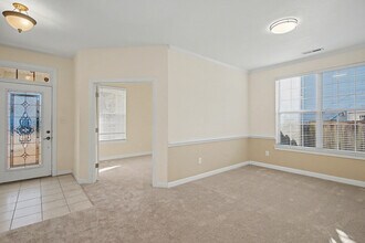 3820 Stumpy Lake Ln in Virginia Beach, VA - Building Photo - Building Photo