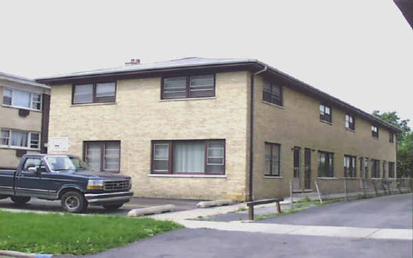 2034-2036 N 18th Ave in Melrose Park, IL - Building Photo - Building Photo