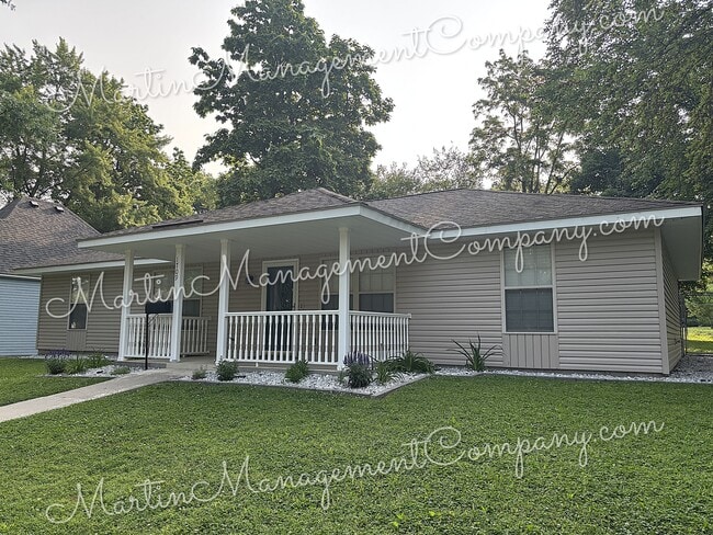 property at 1709 S Prospect Ave