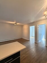 821 Madison St, Unit 3 in Brooklyn, NY - Building Photo - Building Photo