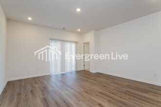 1813 Holmsey Cir in Conyers, GA - Building Photo - Building Photo