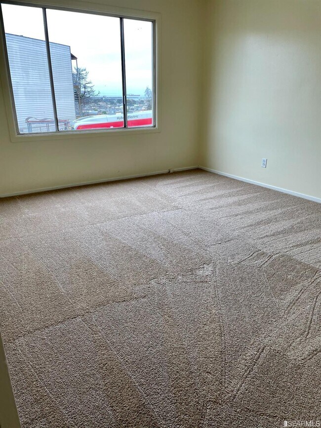 3236 San Bruno Ave in San Francisco, CA - Building Photo - Building Photo
