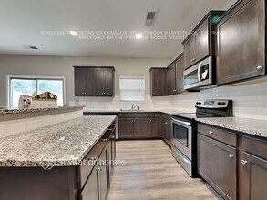 5419 Roberta Crossing Dr, Unit 1523P in Concord, NC - Foto de edificio - Building Photo