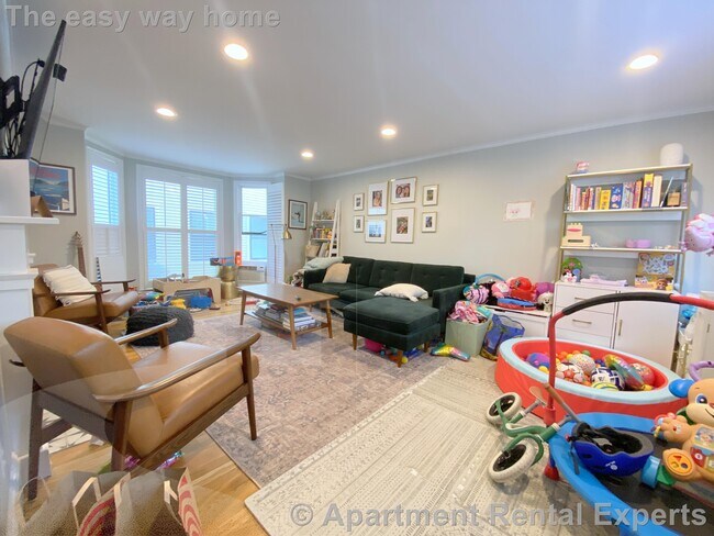 property at 102 Hancock St