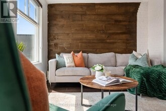 166 Broadway in Orangeville, ON - Building Photo - Building Photo