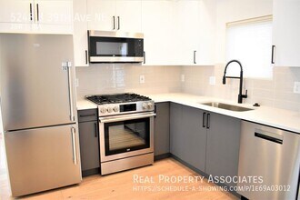 5248 39th Ave NE in Seattle, WA - Building Photo - Building Photo