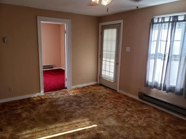 212 N Sutton St in Dunkirk, IN - Building Photo - Building Photo