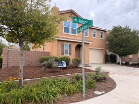 3039 E Arbor Ln in Ontario, CA - Building Photo