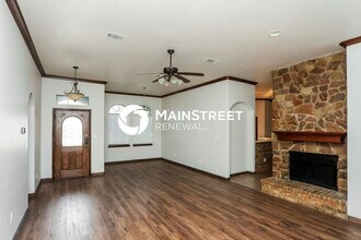 120 Rockhaven Dr in Alvarado, TX - Building Photo - Building Photo