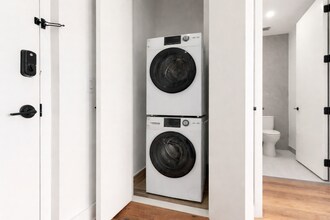 2667 Fulton St, Unit 213 in Brooklyn, NY - Building Photo - Building Photo