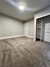 707 McCourtie St-Unit -#1 in Kalamazoo, MI - Building Photo - Building Photo