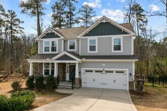 230 Parrish Ln in Carthage, NC - Foto de edificio - Building Photo