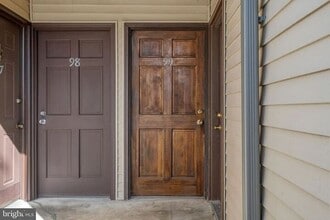 99 Lancaster Estates in Mount Joy, PA - Building Photo - Building Photo