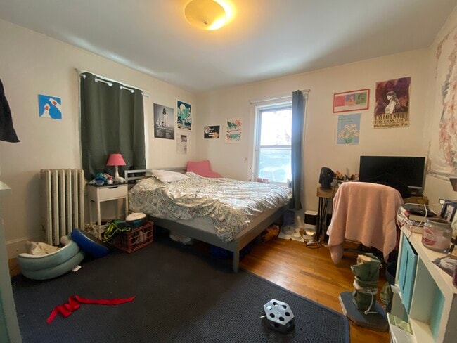 14 Stockwell St, Unit 2 in Boston, MA - Foto de edificio - Building Photo