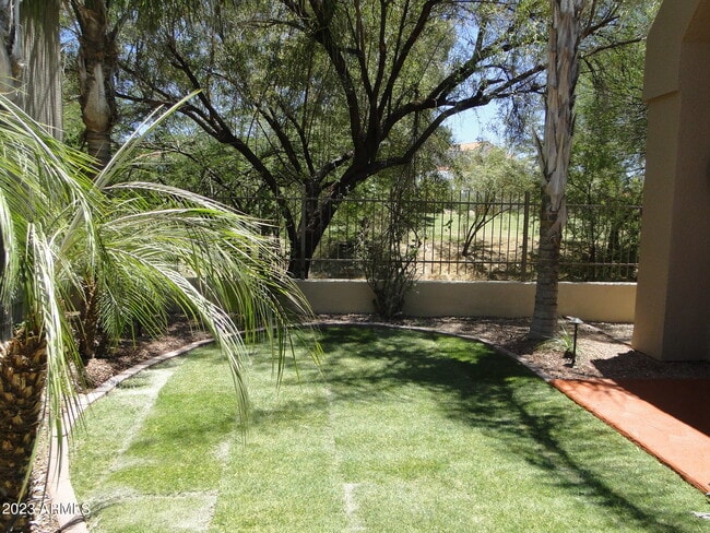 6305 N 30th Ct in Phoenix, AZ - Foto de edificio - Building Photo