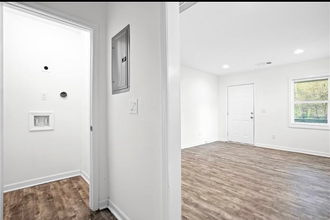 1309 Campbellton Rd SW in Atlanta, GA - Building Photo - Building Photo