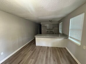 760 Richmond Ave in Memphis, TN - Building Photo - Building Photo