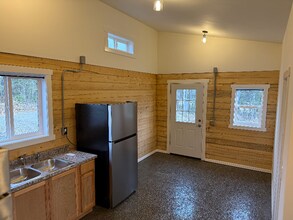 1512 Pittman Rd in Wasilla, AK - Building Photo - Building Photo