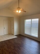 393 Gavins Way in Joshua, TX - Building Photo - Building Photo