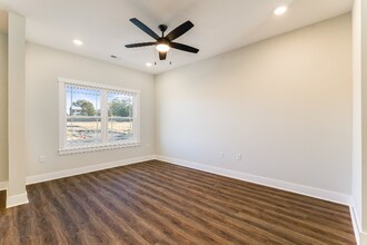 17 barnyard Cir in Bridgewater, VA - Building Photo - Building Photo