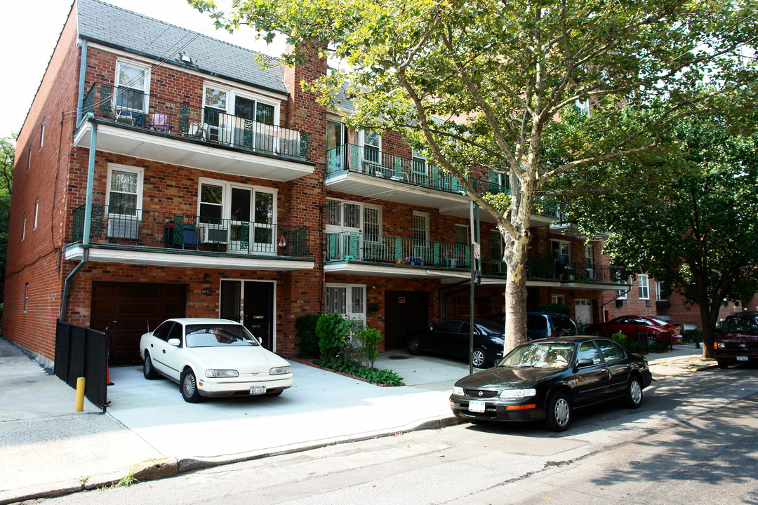 14428-14434 38th Ave in Flushing, NY - Foto de edificio