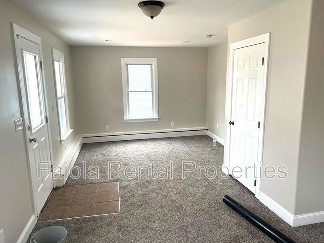 319 Maurice St in Millville, NJ - Building Photo - Building Photo