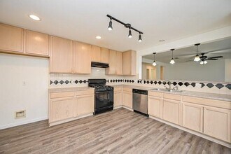 15503 Western Skies Dr in Houston, TX - Building Photo - Building Photo