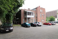 701 Bluff ST in Dubuque, IA - Foto de edificio - Building Photo