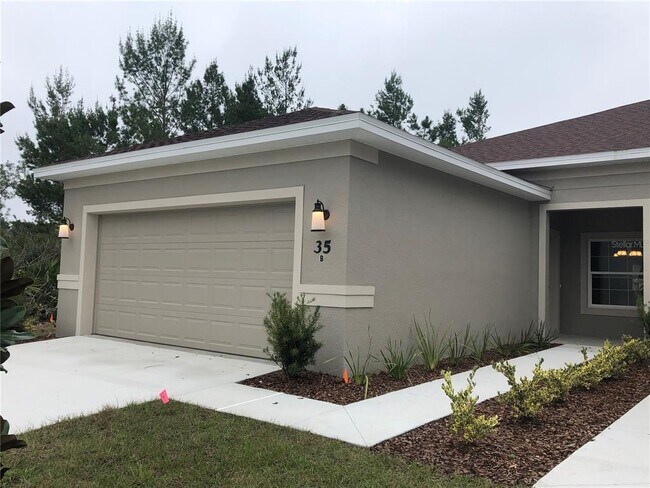 35 Wood Arbor Ln in Palm Coast, FL - Building Photo - Building Photo