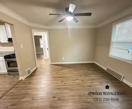This beautifully updated 3-bedroom, 1.5-bath single-family home is ready for move-in! in Detroit, MI - Building Photo - Building Photo