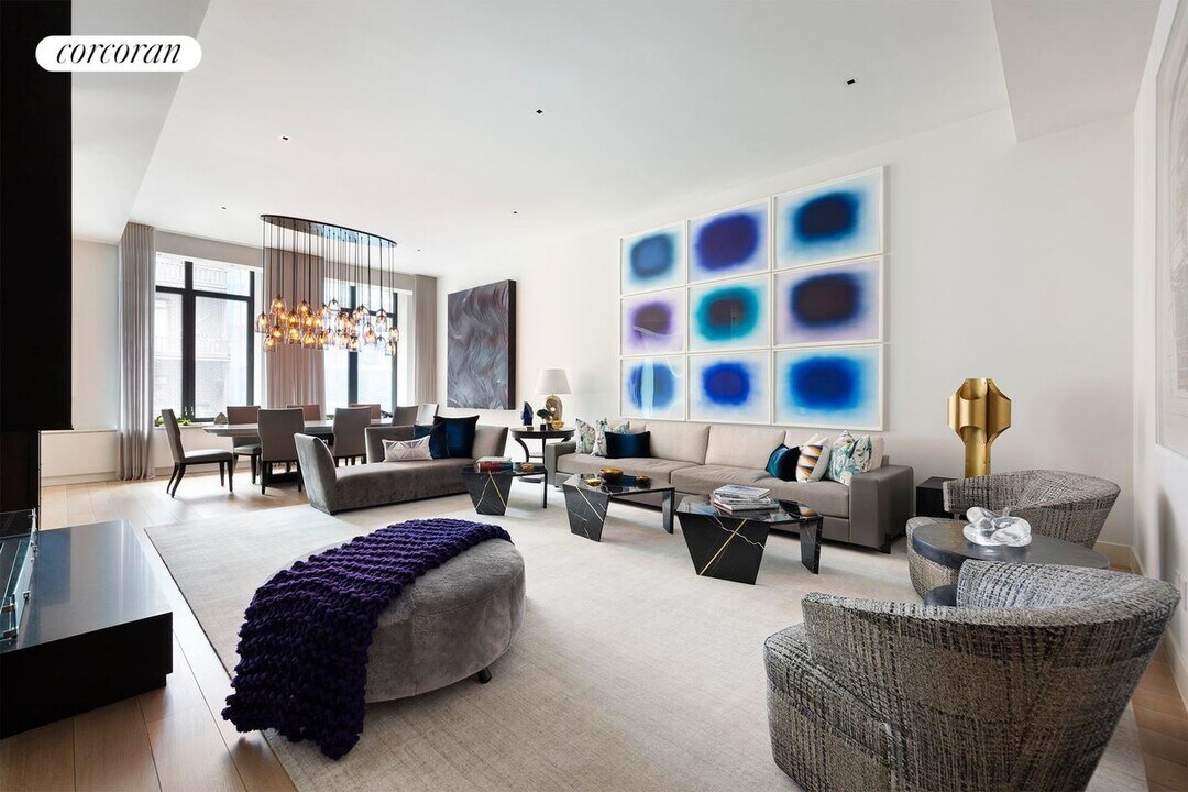 66 E 11th St in New York, NY - Building Photo