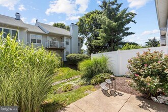 2904 Sterling Rd in Yardley, PA - Building Photo - Building Photo