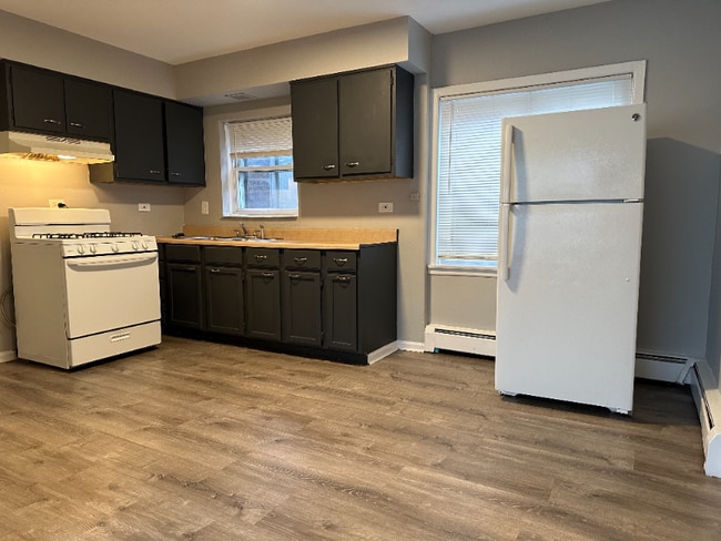 1409 S Central Ave in Cicero, IL - Building Photo - Building Photo