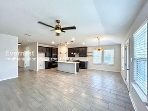 12002 Benetto Aly in San Antonio, TX - Building Photo - Building Photo