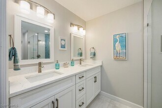 13040 Castle Harbour Dr in Naples, FL - Building Photo - Building Photo