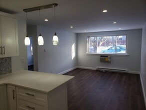 36 Nahant Ave, Unit 4 in Boston, MA - Building Photo - Building Photo