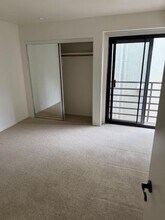 600 1st St, Unit #2 in Hermosa Beach, CA - Building Photo - Building Photo