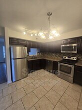 3831 Buchanan Dr in Virginia Beach, VA - Building Photo - Building Photo