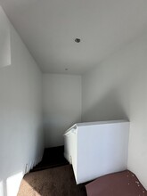 2-322 W 105th St in Los Angeles, CA - Building Photo - Building Photo