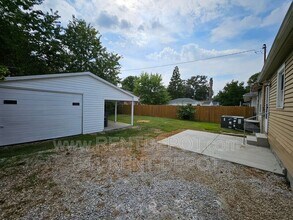 2821 Taylor Ave in Evansville, IN - Building Photo - Building Photo