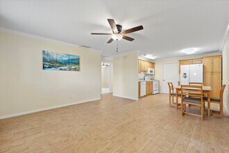 260 Jennings Ave in Greenacres, FL - Building Photo - Building Photo