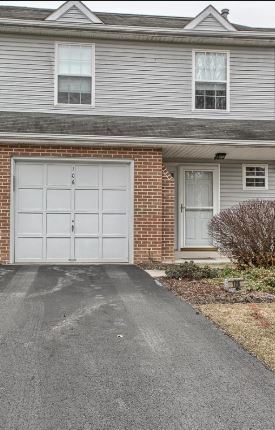 property at 106 Fawn Rdg N